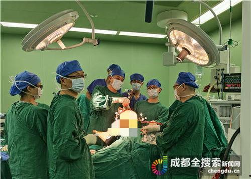 国产机器人关节置换视频,手术新篇章